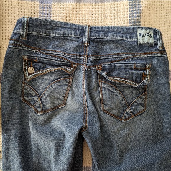 17/21 Exclusive Denim blue denim CAPRIS JEANS women’s sz 8 - Picture 7 of 10